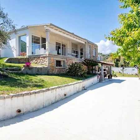 Casa Fralocci Дом отдыха